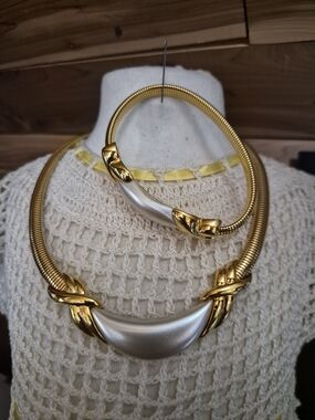 Very Rare Napier Gold and Pearl-Tone Necklace Set